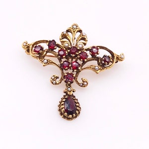 Pin/Pendant Combo.14k, Garnets & seed Pearls. 1930’s