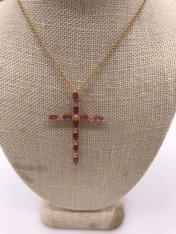 Pendant,Cross. Rubies. 14k. Circa 1980’s