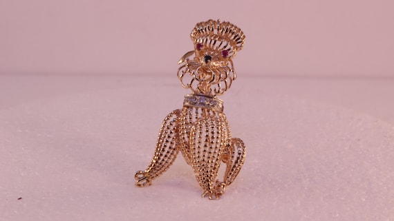 Pin,Poodle. 14k yellow gold with Rubies, Sapphire… - image 1