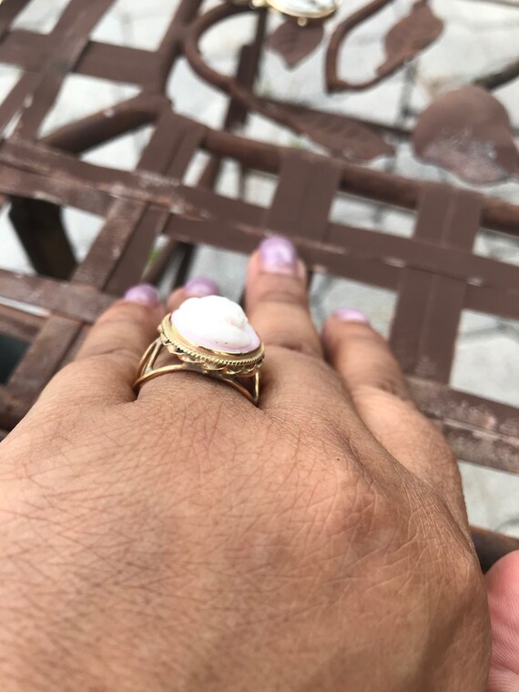 Ring,Cameo. 14k yellow gold, Circa 1950's - image 10