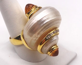 Shell Ring, with Citrine & Diamonds, 18k yellow gold, Circa 1960's