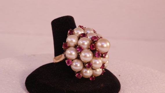 Ring,14k reddish gold, Pearl and Ruby. Circa 1950… - image 5