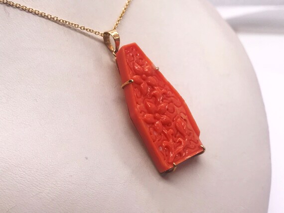 Pendant, Italian hand carved Coral, 14k yellow go… - image 2