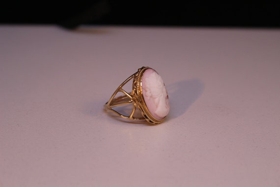 Ring,Cameo. 14k yellow gold, Circa 1950's - image 5