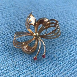 18k Rose Gold Pin, with 2 small rubies, circa 1950's image 4