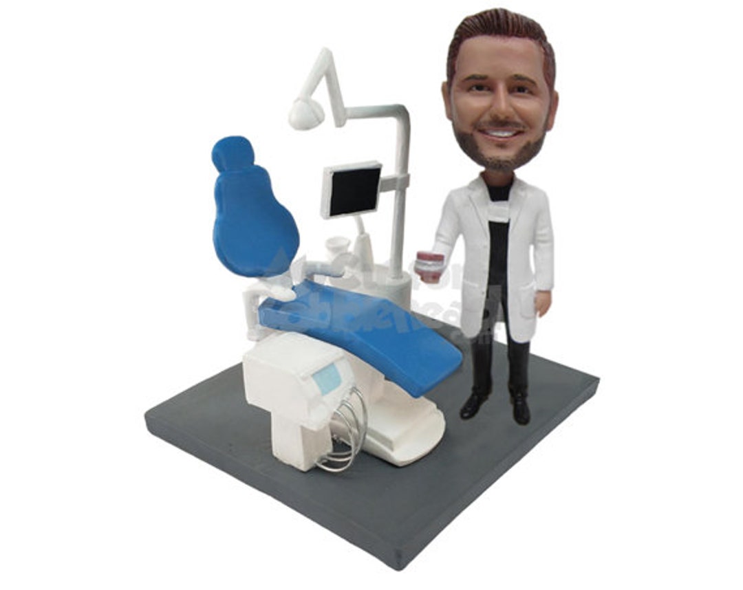 Dentist Male Gift Bobblehead - Personalized