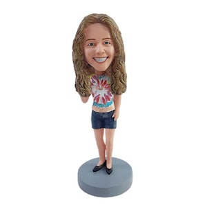 Custom Bobblehead Casual Female in Shorts & T-Shirt, Casual Female Custom Bobblehead