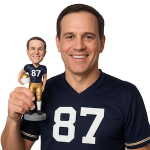 Custom Bobblehead Professional Football Player, Football Player Custom Boobblehead, Sports Custom Bobblehead