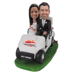 Custom Bobblehead Bride and Groom in Golf Cart, Golf Loving Wedding Couple Custom Bobblehead, Personalized Bobblehead
