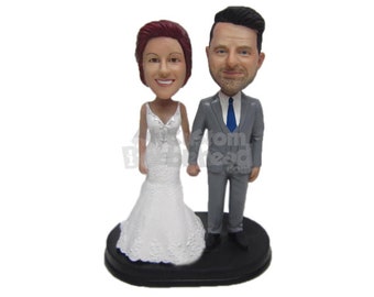 Custom Bobblehead Gorgeous Bride and Groom Holding Hands, Bridal Party Custom Bobblehead, Wedding Custom Bobblehead, Personalized Bobblehead