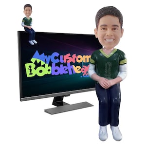 Personalized Computer Screen & Car Dashboard Sitting Buddy Custom Bobblehead - Sports Fan Ready to Cheer