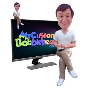 Personalized Computer Screen & Car Dashboard Sitting Buddy Custom Bobblehead - Casual Studious Dude Ready to Learn