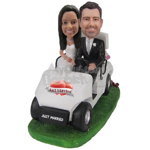 Custom Bobblehead Bride and Groom in Golf Cart, Golf Loving Wedding Couple Custom Bobblehead, Personalized Bobblehead