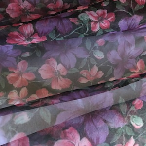 JN00377 Floral Printed  Organza Soft Hand Lightweight Draping Sheer High Fashion  Dresses Or Home Decor 47&quot;Fabric By The  Yard