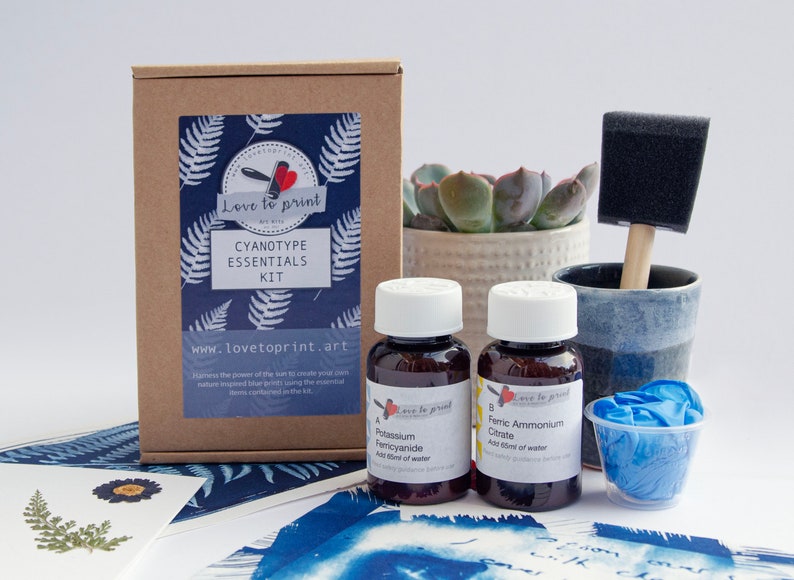 Cyanotype Kit | Cyanotype chemicals | cyanotype refill kit Boxed kit