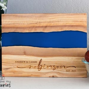 Personalized charcuterie board, gifts for the couple, live edge serving board, custom anniversary gift, resin chopping board, wedding gift