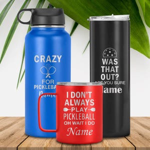 Benutzerdefinierte Pickleball Becher, Geschenk für Sportliebhaber, lasergravierte Reisebecher, personalisiertes Geschenk für Pickleball-Liebhaber, doppelt isolierte Kaffeetasse