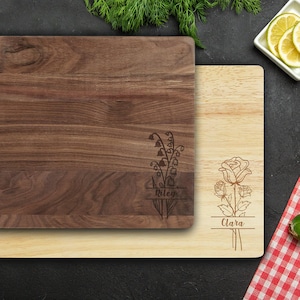 Personalized split birth flower cutting board, custom chopping board, mother's day gift, birthday gift, first home gift, engraved.