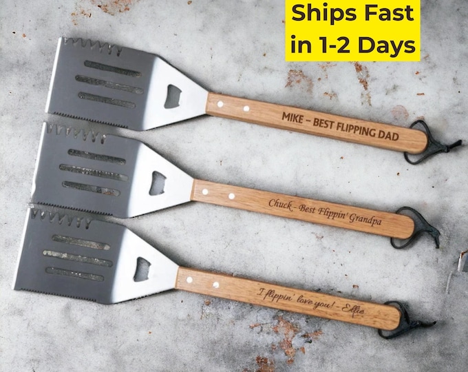 Father's day gift, engraved spatula, grilling spatula, personalized spatula, grilling, bbq, bamboo wood spatula, king of grill, dad gift