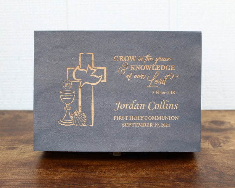 Boy First Communion Gift Memory Box, Cute Gift Idea for 1st Communion or Confirmation, Girl Gift Idea, Personalized Wood Keepsake, RCIA Gift image 6