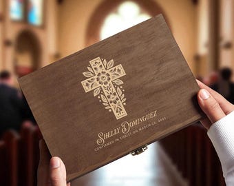 Prezent z okazji chrztu niemowlęcia lub poświęcenia dziecka, grawerowane drewniane pudełko na pamiątki, spersonalizowany prezent z okazji chrztu dla nowonarodzonego chłopca lub dziewczynki