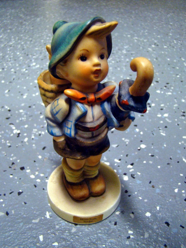Amazon.com: Hummel Goebel 198/I - Home From Market Boy with