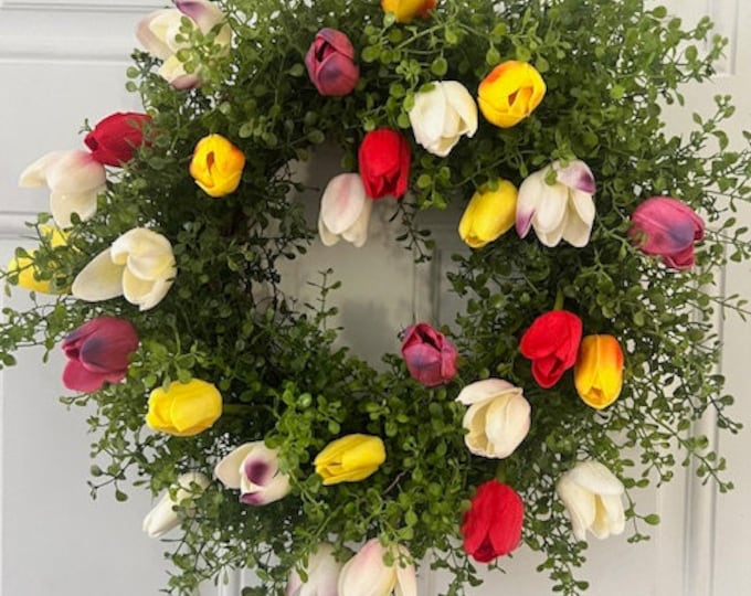 Featured listing image: Tulip Door Wreath