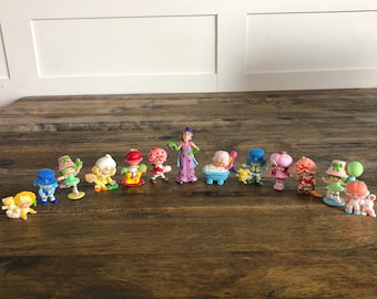 Vintage Strawberry Shortcake PVC figures *YOU PICK #2*