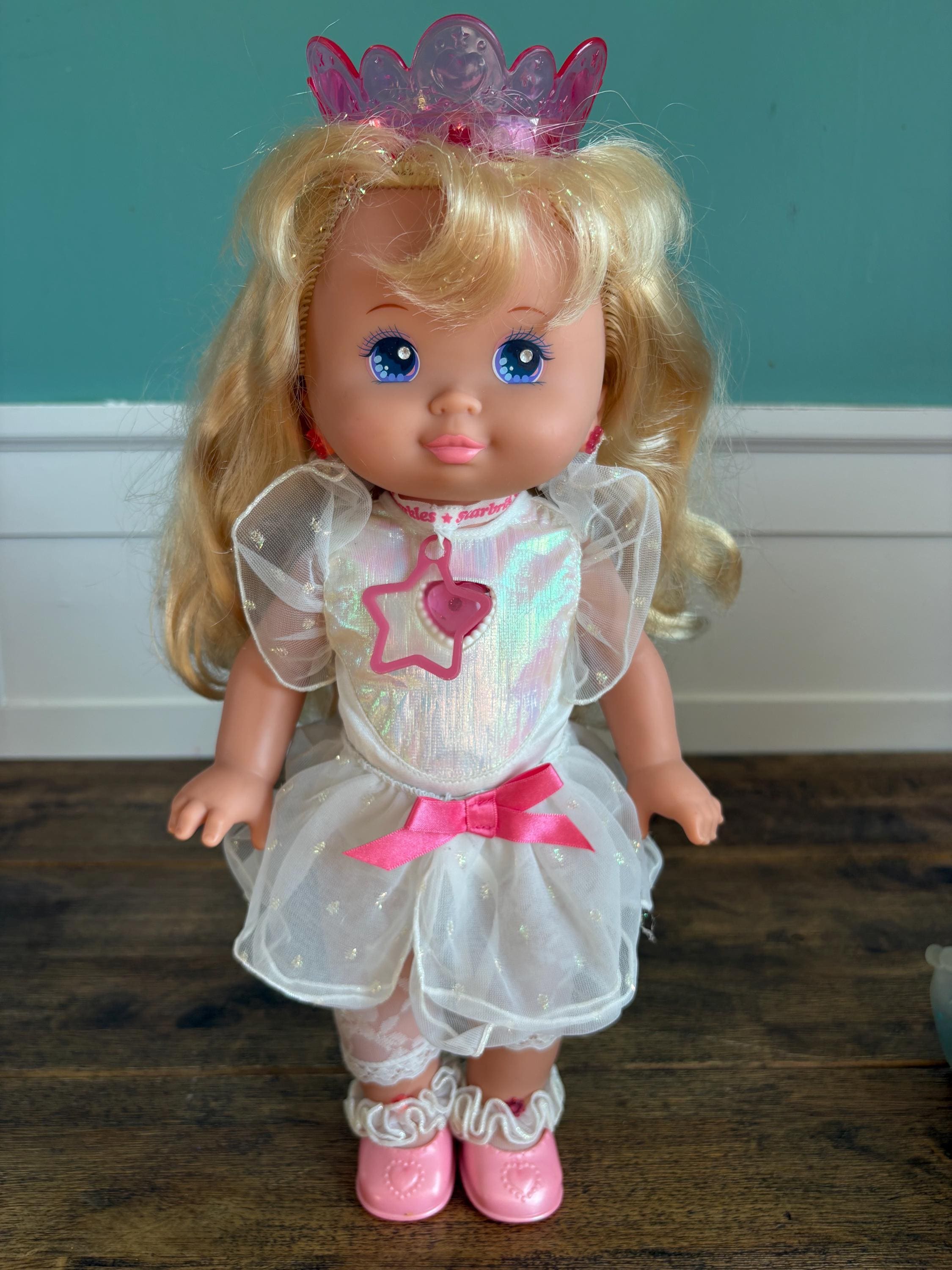 Vintage 1989/1990 Poupée lumineuse Mattel Baby Sparkles (Ligne PJ Sparkles) - France