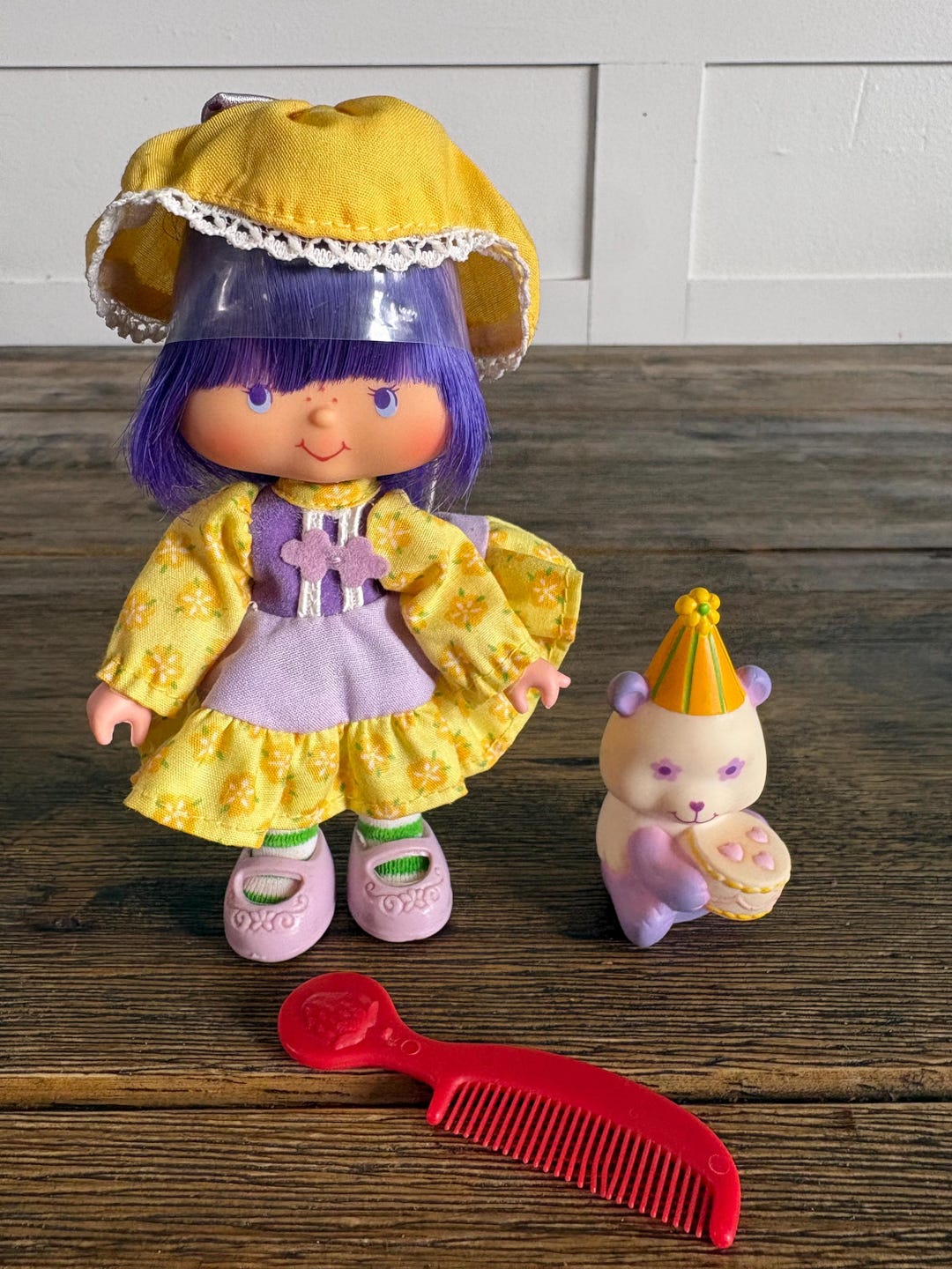 Vintage Strawberry Shortcake “almond Tea” Party Pleaser Doll With Pet ...