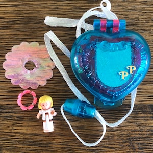 1996 Vintage Polly Pocket “Wedding Day Locket”! *ULTRA-RARE-HTF*