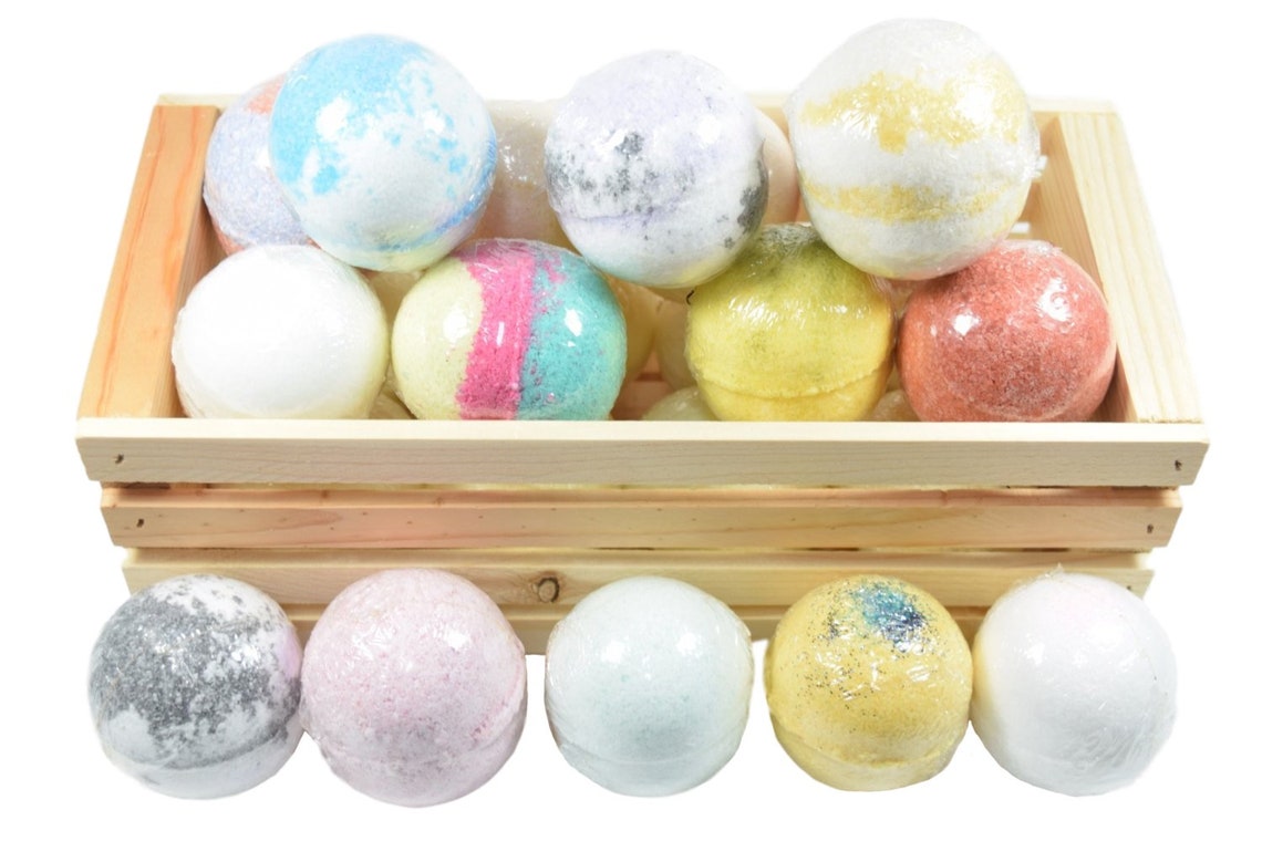 Natural Bath Bombs With Epsom Salts Bath Bomb Moisturizing Etsy