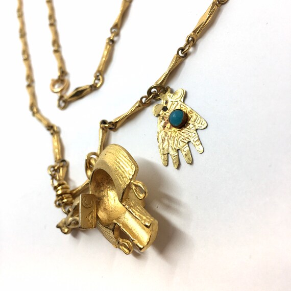 Vtg Isis Egyptian goddess charm pendant necklace.… - image 3
