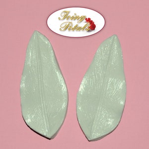 STARGAZER / RUBRUM LILY Double Petal Veiner By Icing Petals