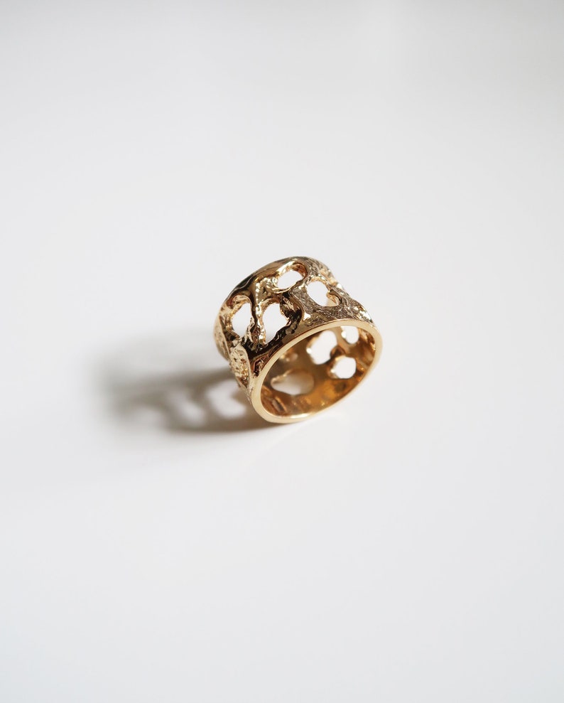 Gorgeous Gold Honeycomb Ring, Handcrafted Jewelry, Unique Jewelry Gift image 1