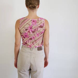 90s Beige Tank Top with Pink Flowers and Diagonal Stripes image 8