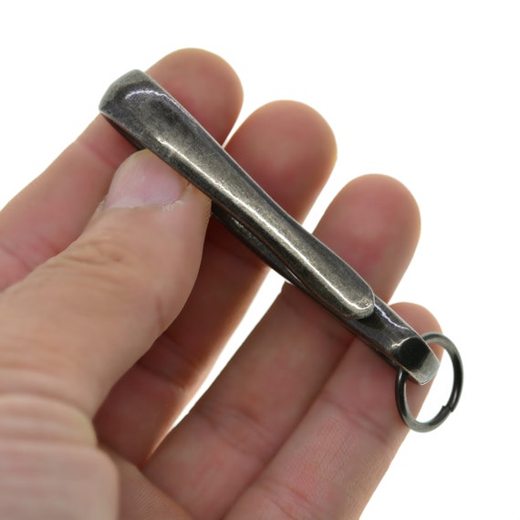 Gunmetal and Matte Black Fine Solid Alloy Metal Creative Japanese Fish U  Hook Keychain Key Ring Holder EDC DIY Making Supplies 