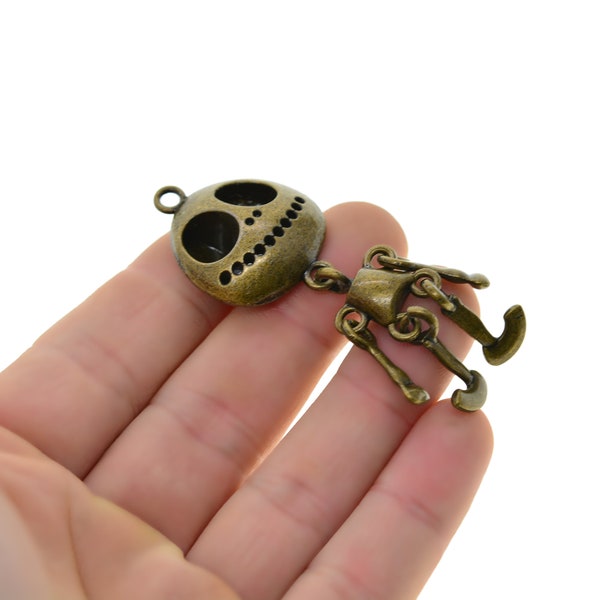 vintage Steam Punk rocking roll cute alien skull big eye Robot Android dangle Pendants for Keychains sweater chain Necklace Jean DIY Making