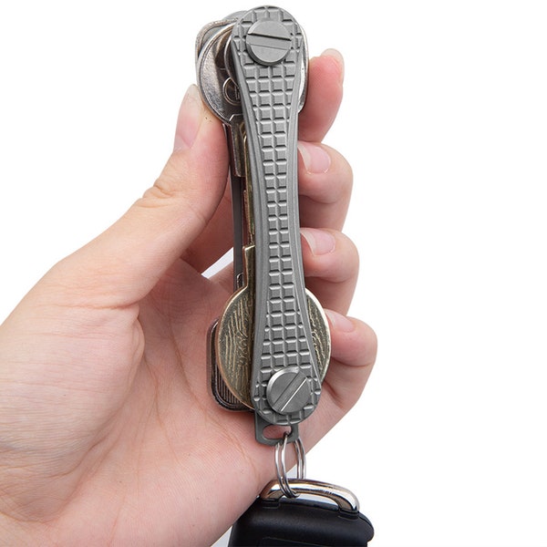 CNC gefertigt Matte Grey Titanium TC4 Ti einfaches einzigartiges EDC Tool Keychain Fall Schlüsselbehälter FOB