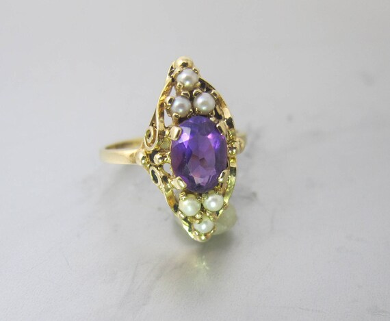 10K Amethyst Pearl Ring. Antique Yellow Gold Oval… - image 6