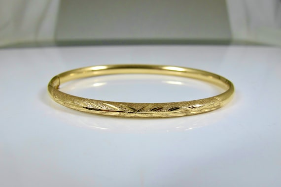 10K Gold Bangle Bracelet. Yellow Gold Engraved Ov… - image 1