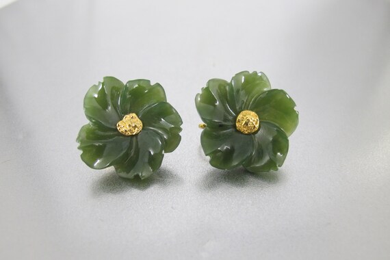 Carved Jade Gold Nugget Earrings. Green Nephrite … - image 5
