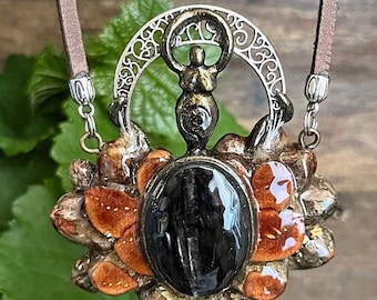 Sculpted Goddess Knobcone Pinecone Pendant: Black Gemstone, Leather Necklace