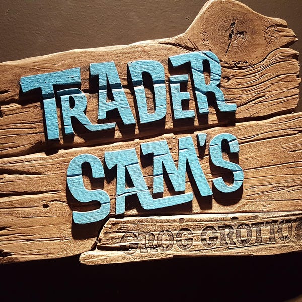 Trader Sams grog grotto polynesian themed Tiki plaque