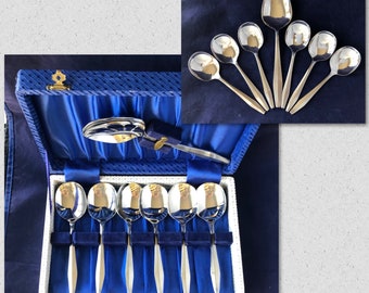 シェフィールド製シェル型デザートスプーン6本ケース付き中古ステンレスクロムメッキ シェフィールド製シェル型デザートスプーン6本ケース付き中古