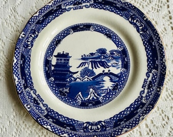 Plato de té con diseño de sauce vintage: cerámica azul y blanca de Wade Ceramics Ringtons Ltd.