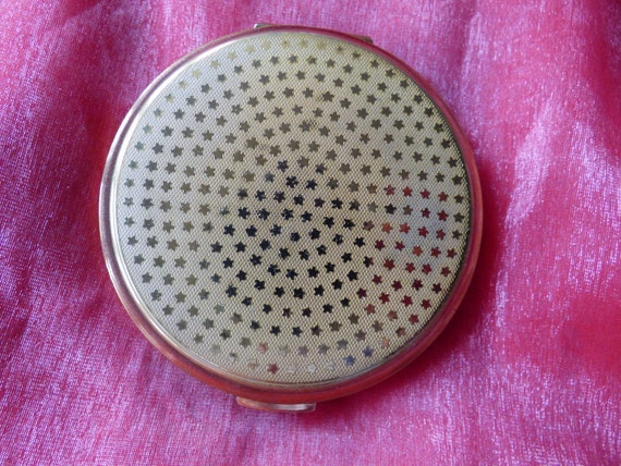 A Stratton 'convertible' powder compact, decorate… - image 4