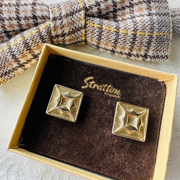 A pair of vintage Stratton gold metal cufflinks, patent 144883. The perfect gift for the dapper man about town!