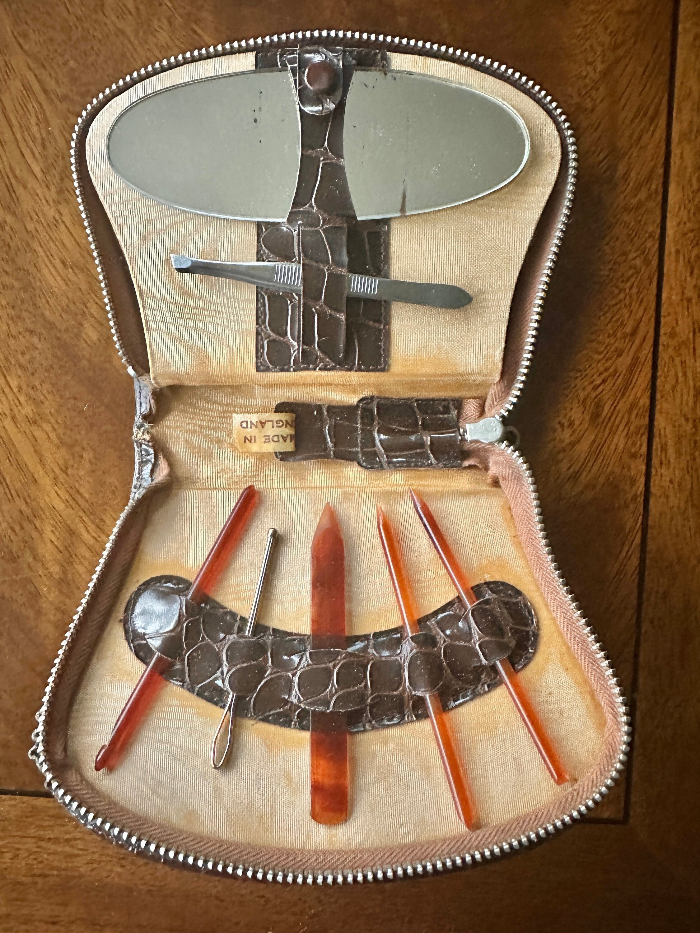 Vintage manicure set - Etsy 日本 英国 シェフィールド ネイルケア 