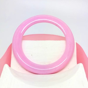 Pequeño brazalete de vidrio hecho a mano-pulsera de vidrio rosa-joyería de vidrio hecha a mano-brazalete de vidrio fundido-pulsera rosa claro-joyería minimalista moderna